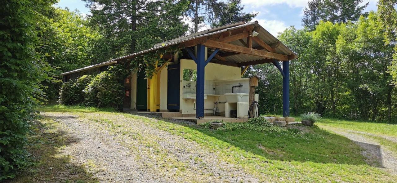 camping de la chagnée Saint-Aubin-le-Cloud Extérieur photo