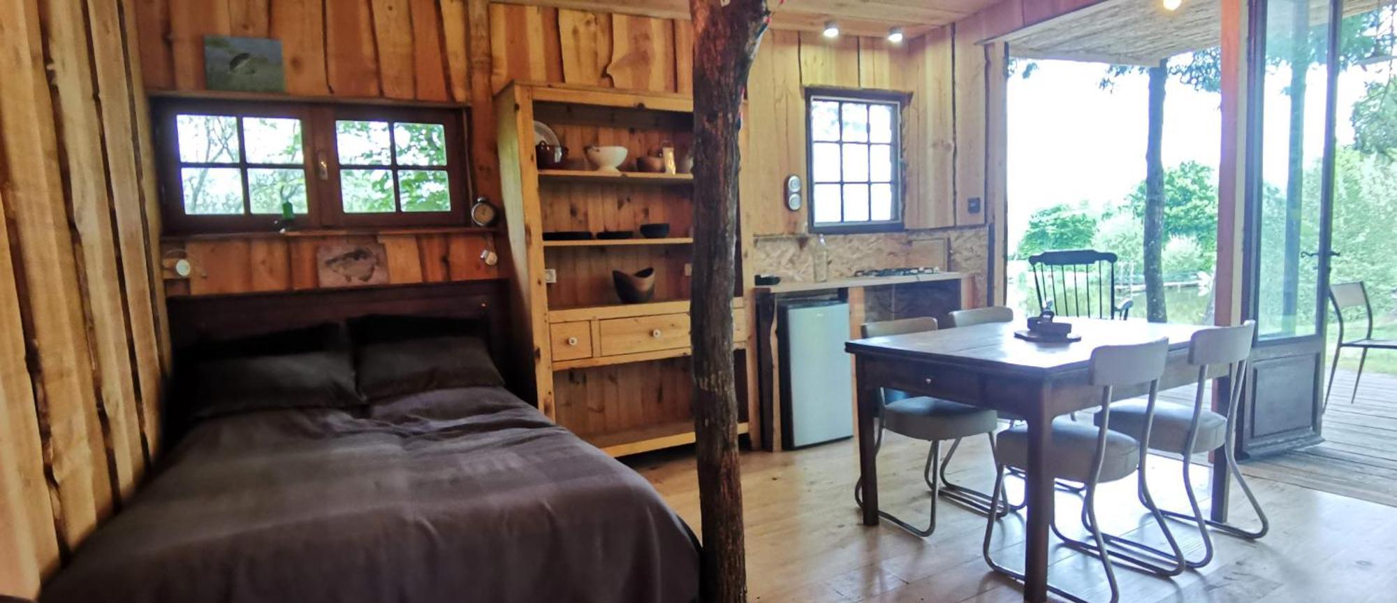 camping de la chagnée Saint-Aubin-le-Cloud Chambre photo